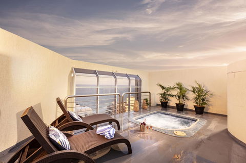 Novotel Surfers Paradise - Tourism Gold Coast 1