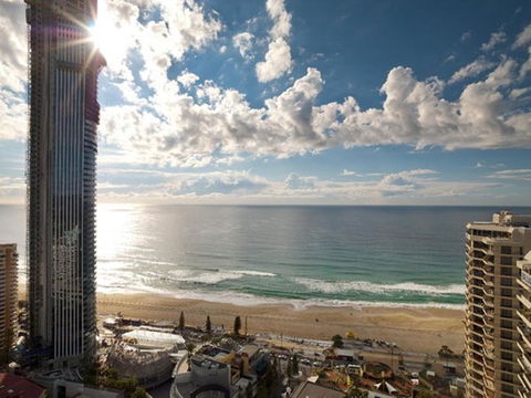 Novotel Surfers Paradise - Tourism Gold Coast 35