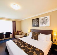 Best Western Plus Ambassador On Ruthven Motor Inn - Tourism Gold Coast