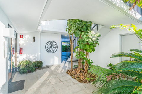 Noosa Boutique Apartments & Elkhorn Villas - Tourism Gold Coast 7