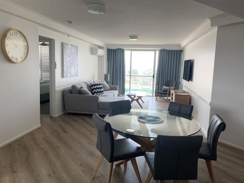 Ocean Plaza Resort - Tourism Gold Coast 1