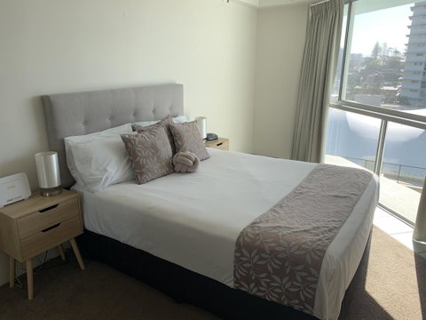 Ocean Plaza Resort - Tourism Gold Coast 3