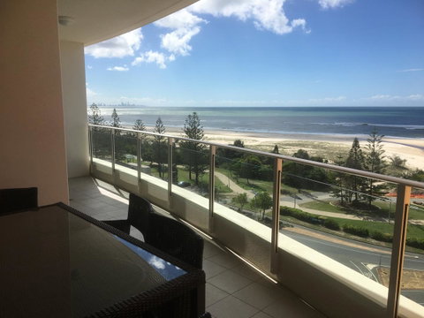 Kirra Surf Apartments - Tourism Gold Coast 36