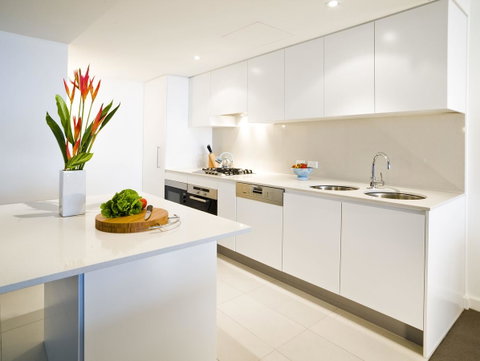 Kirra Surf Apartments - Tourism Gold Coast 34