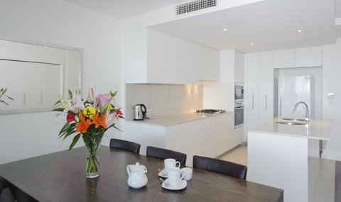 Kirra Surf Apartments - Tourism Gold Coast 3