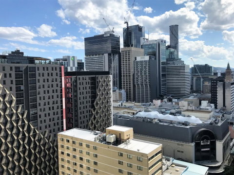 Brisbane City Apartments (Albert St CBD) - Tourism Gold Coast 4
