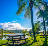 Bay of Palms - Tourism Gold Coast
