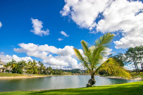 Bay Of Palms - Tourism Gold Coast 12