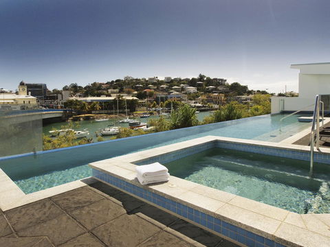 Oaks Townsville Gateway Suites - Tourism Gold Coast 2
