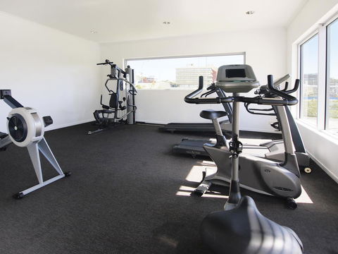 Oaks Townsville Gateway Suites - Tourism Gold Coast 11