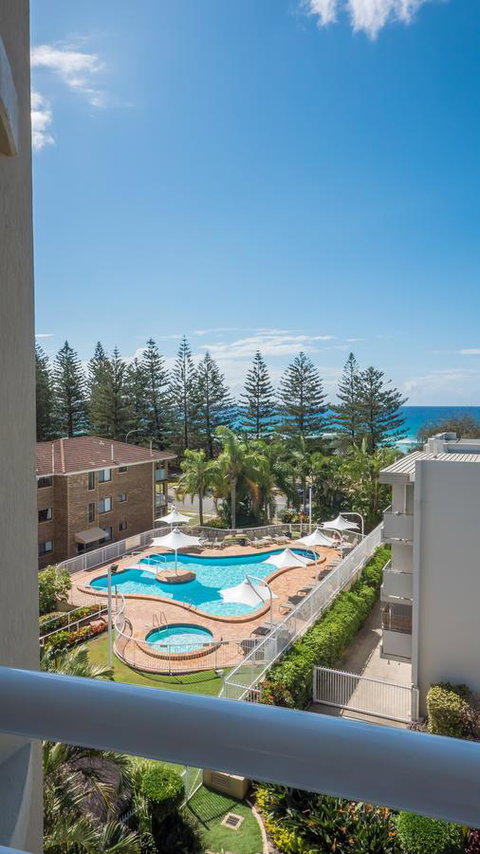 2nd Avenue Beachside Apartments - Gold Coast 1