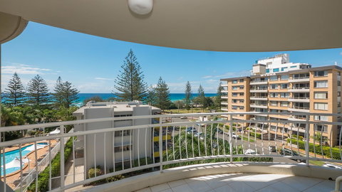 2nd Avenue Beachside Apartments - Gold Coast 11