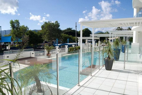 Waters Edge Apartment Cairns - Tourism Gold Coast 5