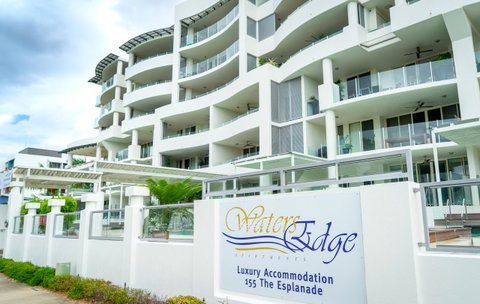 Waters Edge Apartment Cairns - Tourism Gold Coast 1