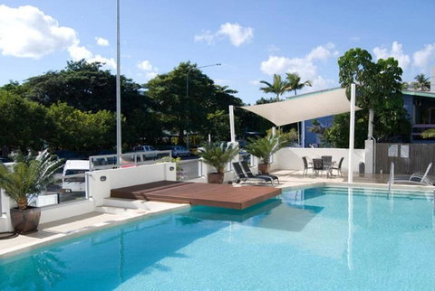 Waters Edge Apartment Cairns - Tourism Gold Coast 7