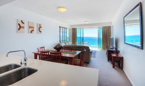 Reflection On The Sea - Tourism Gold Coast 33