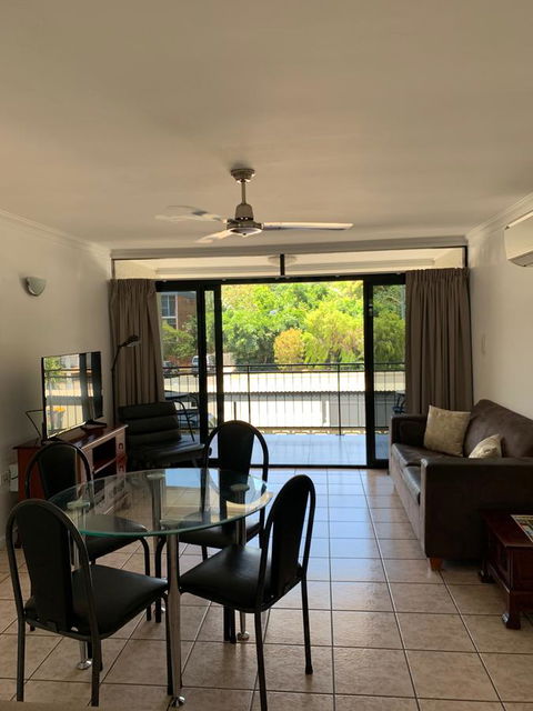 Townsville Holiday Apartments - Tourism Gold Coast 2
