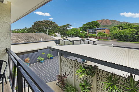 Townsville Holiday Apartments - Tourism Gold Coast 12