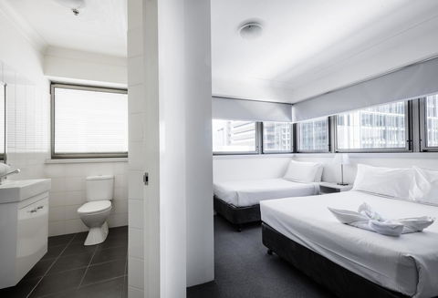 George Williams Hotel - Tourism Gold Coast 32