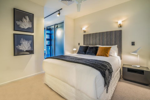 Arena Apartments By CLLIX - Tourism Gold Coast 11