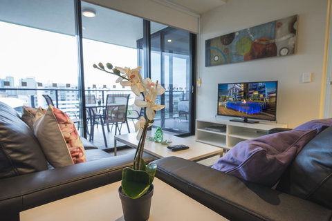 Arena Apartments By CLLIX - Tourism Gold Coast 37