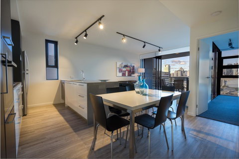 Arena Apartments By CLLIX - Tourism Gold Coast 10