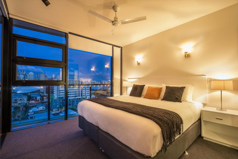 Arena Apartments By CLLIX - Tourism Gold Coast 13