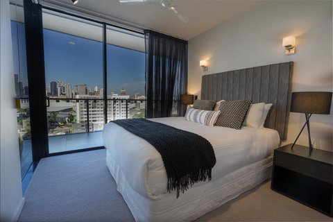 Arena Apartments By CLLIX - Tourism Gold Coast 28