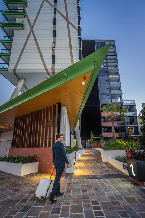 Arena Apartments By CLLIX - Tourism Gold Coast 22