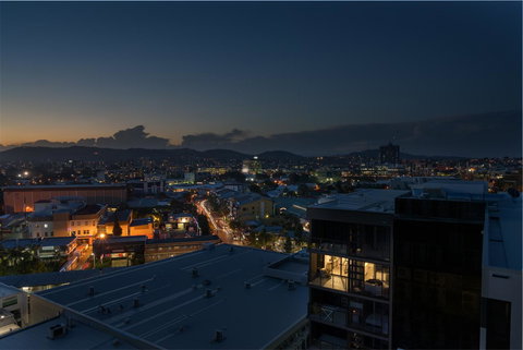 Arena Apartments By CLLIX - Tourism Gold Coast 25