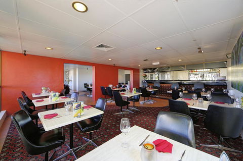 Smart Motels Bert Hinkler - Tourism Gold Coast 8