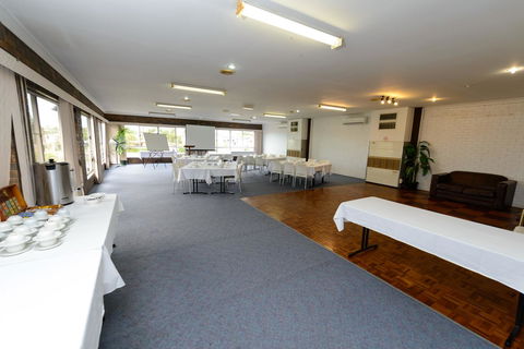 Smart Motels Bert Hinkler - Tourism Gold Coast 37