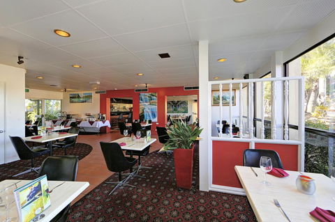 Smart Motels Bert Hinkler - Tourism Gold Coast 5