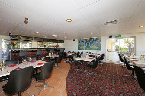 Smart Motels Bert Hinkler - Tourism Gold Coast 7