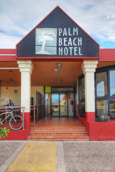 Palm Beach Hotel - Tourism Gold Coast 7
