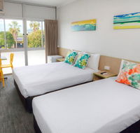 Palm Beach Hotel - Tourism Gold Coast