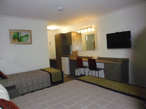 Burke & Wills Motor Inn - Tourism Gold Coast 15