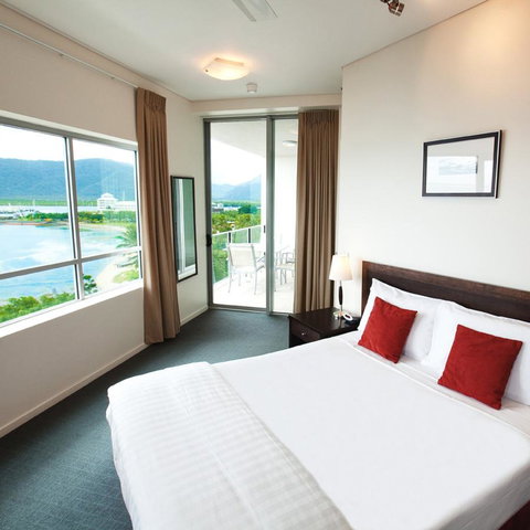 Mantra Trilogy - Tourism Gold Coast 1