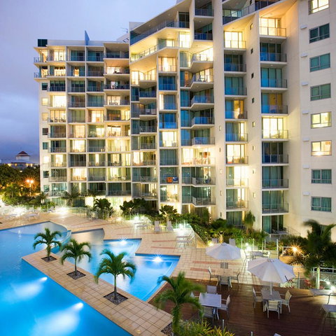 Mantra Trilogy - Tourism Gold Coast 0
