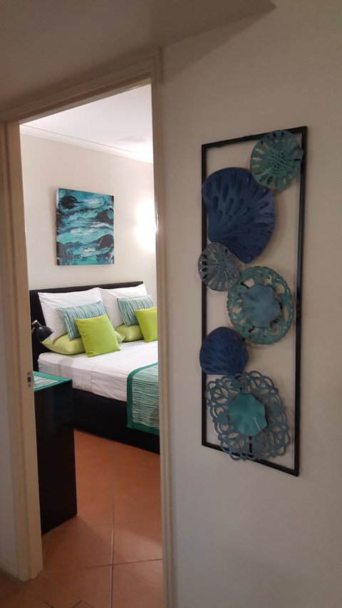 Jackies Holiday Apartment - Tourism Gold Coast 17