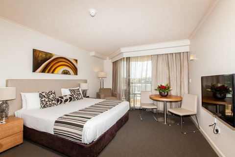 Central Cosmo Apartment Hotel - Gold Coast 1