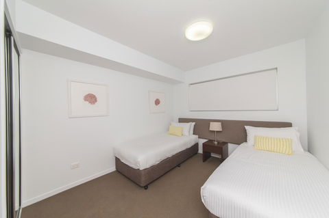 Echelon Apartments Yeppoon - Tourism Gold Coast 7