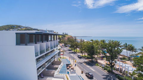 Echelon Apartments Yeppoon - Tourism Gold Coast 2
