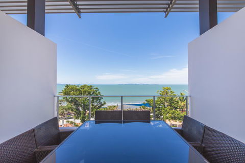 Echelon Apartments Yeppoon - Tourism Gold Coast 18
