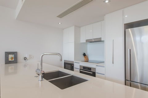 Echelon Apartments Yeppoon - Tourism Gold Coast 14