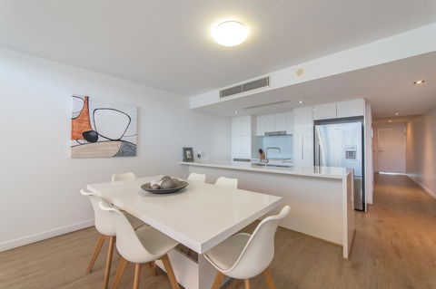 Echelon Apartments Yeppoon - Tourism Gold Coast 17