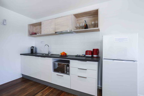 Sandbox Apartments - Tourism Gold Coast 30