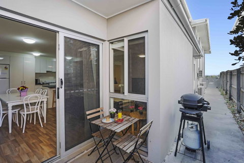 Sandbox Apartments - Tourism Gold Coast 21