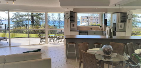 Gemini Court Holiday Apartments - Tourism Gold Coast 23