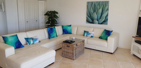 Gemini Court Holiday Apartments - Tourism Gold Coast 24
